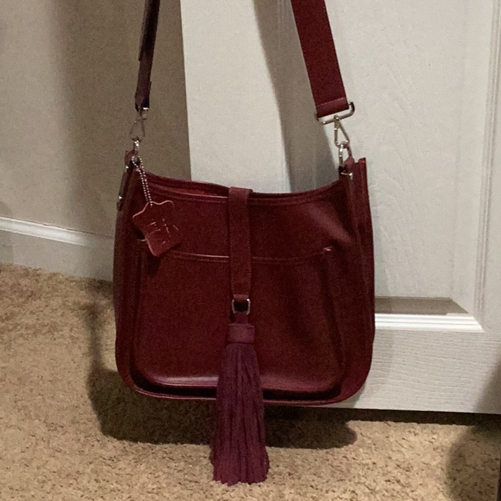 Colab NWOT Burgundy Leather shoulder Bag - see description